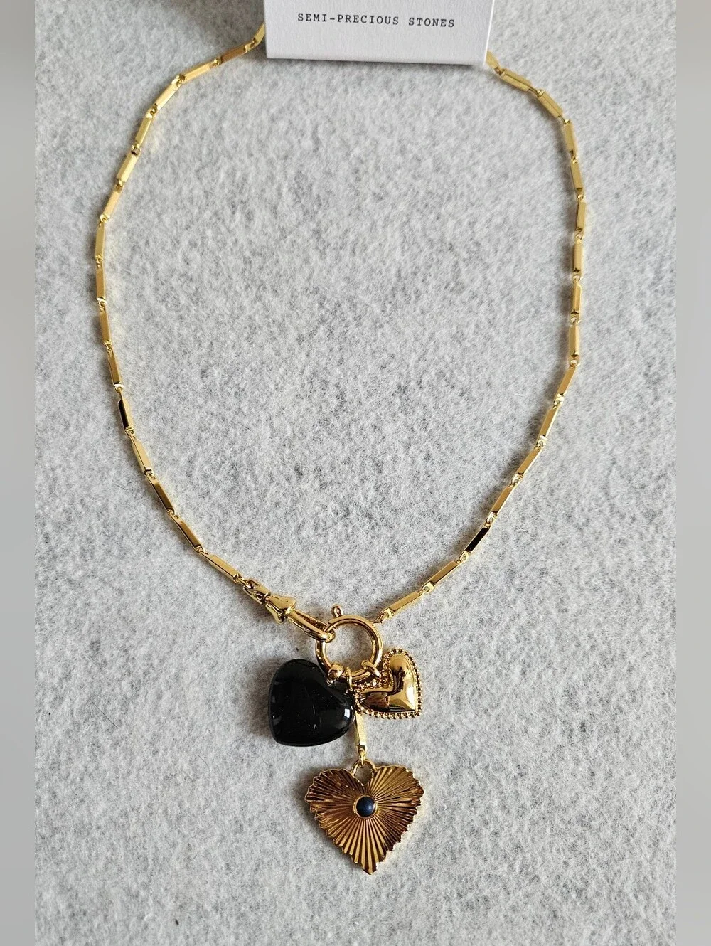 Madewell Engine Turned Lapis Heart Charm Necklace - Picture 12 of 14